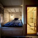 Log In With In Out, Sauna And View בית נופש *